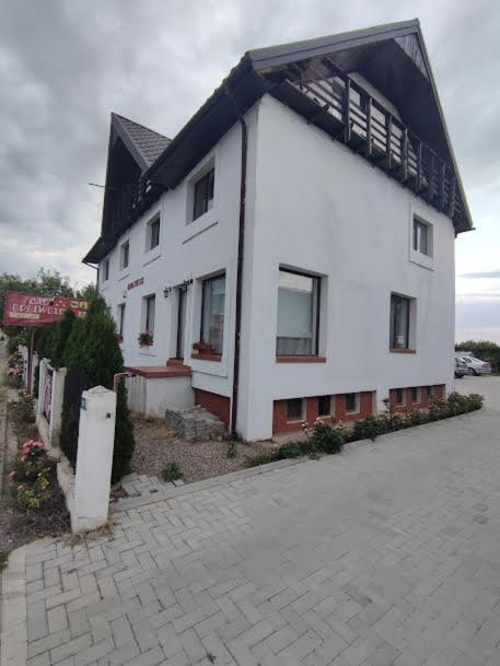 Camere De Inchiriat Edelweiss Dumbrava Roşie Dış mekan fotoğraf